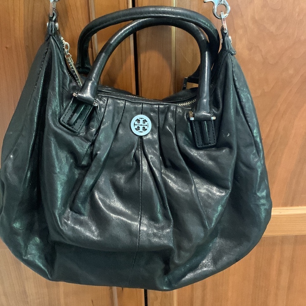 Tory Burch Verona Black Leather Pocketbook with Shoulder Straps and Handles - Picture 2 of 7